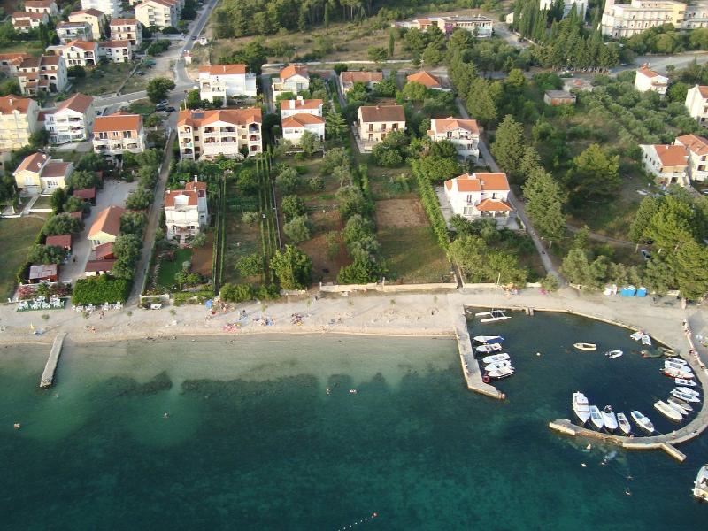 Adria Apartments Биоград на Мору Екстериор снимка